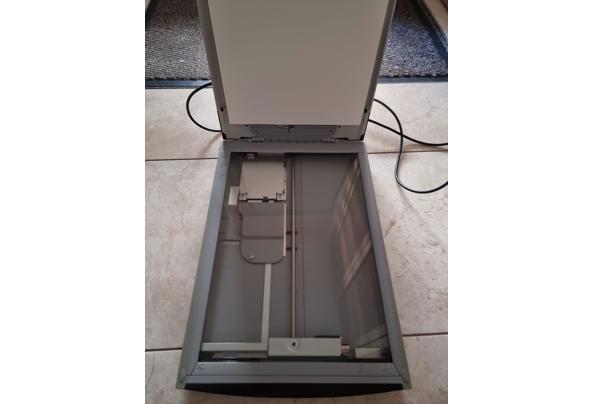 CanoScan LIDE 60 - Canon scanner - 17726255926354141764371252995540