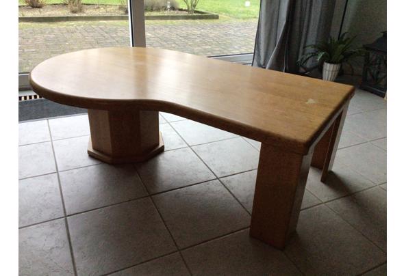 Eiken salontafel, aparte vorm - IMG_0974_638436314980276568