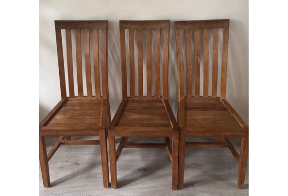 3 teakhouten eetkamer stoelen - IMG-20251212-WA0020
