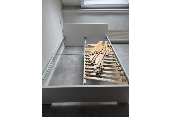 Bed 140x200 - IMG_1494