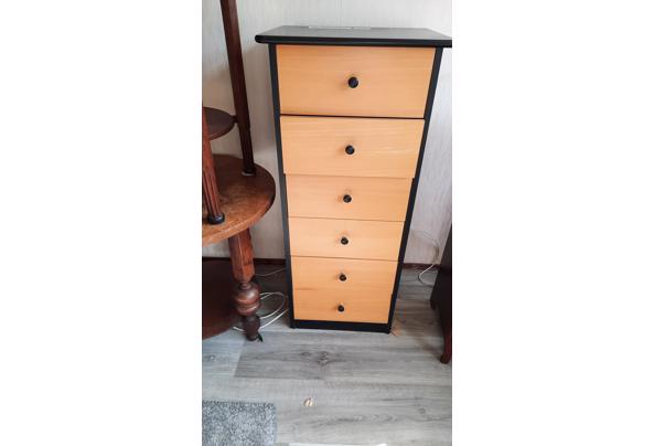 Diverse kasten. Ladekasten, nachtkastje - 20250929_140232