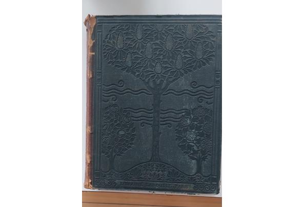 Nouveau Larousse illustré encyclopedie - 20260210_131552