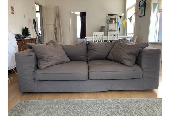 Comfortable sofa - 94aa69ab-def5-4ce7-a39c-73fbe7c6e37d