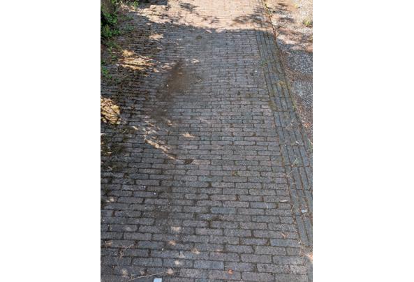 Betonklinkers (±18 m²) – zelf verwijderen - PXL_20260802_085927489