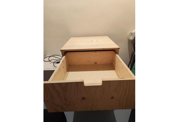 Houten ladekast met drie laden - kastje-hok-2