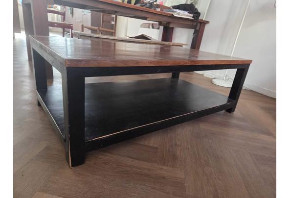Robuuste houten salontafel - donker gelakt - WhatsApp-Image-2026-03-16-at-20-37-27