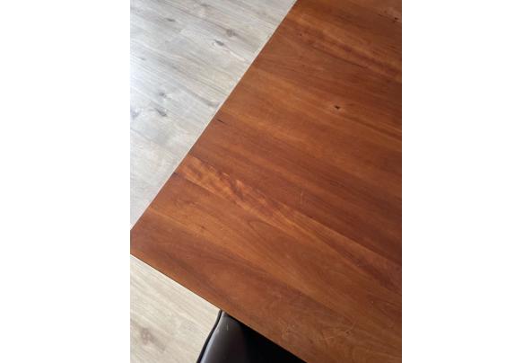 Eettafel 100 bij 160 cm goed onderhouden - IMG-20250221-WA0011