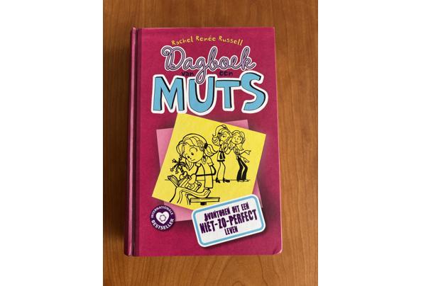 Tienerboeken leeftijd 9 plus 10 plus 12 plus leesboeken - IMG_3170_638928446248557842 Tienerboeken leeftijd 9 plus 10 plus 12 plus leesboeken - IMG_3170_638928446248557842