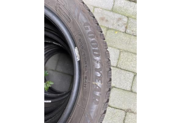 Autobanden. Winterbanden maat 205/55R16 - IMG_2983