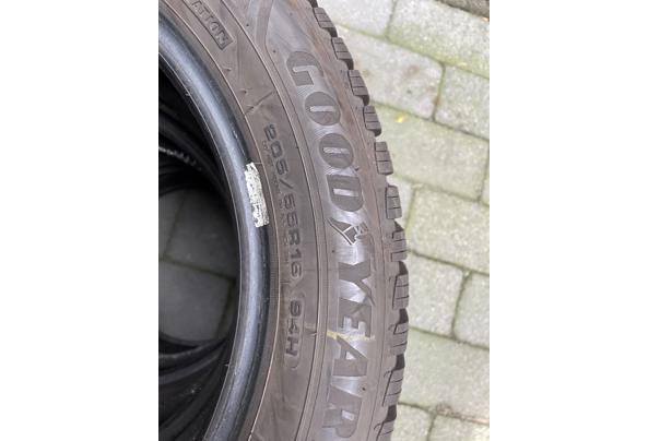 Autobanden. Winterbanden maat 205/55R16 - IMG_2984