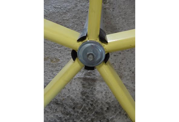 Ronde glazen eettafel,rond 90 cm. - DSC08792