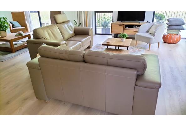 Bankstel, echt leer, praktisch in nieuwstaat - IMG20250831110912