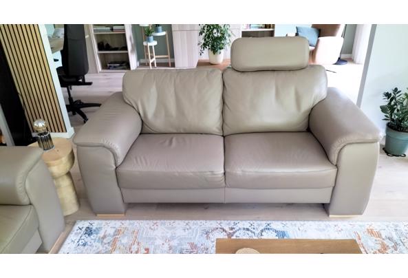 Bankstel, echt leer, praktisch in nieuwstaat - IMG20250831110925