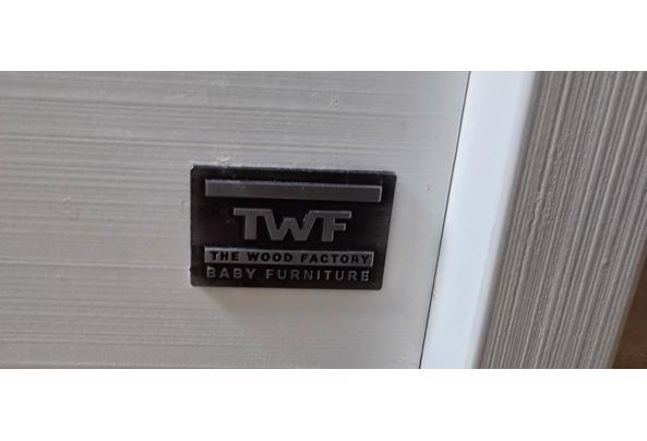 Gratis ledikant van TWF met matras - 20251116_114923