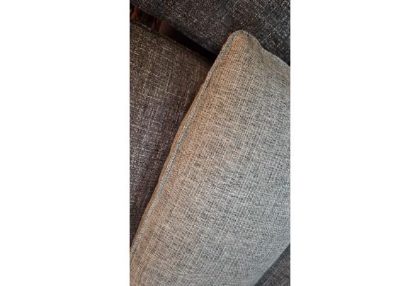 Modulaire bank - 11b9bb85-04a0-4b67-b222-4d3eb16d792e