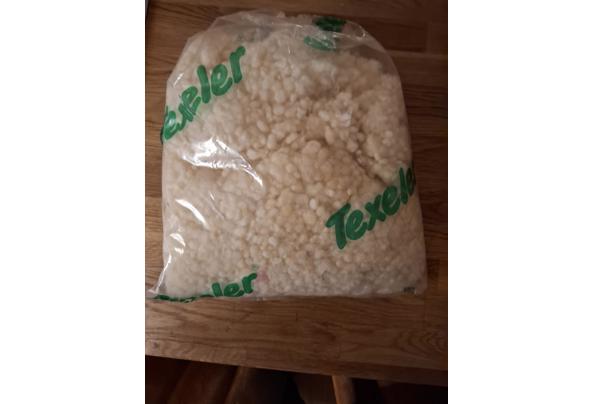 Wol uit Texel als vulling voor kussen of knuffel - 20260330_213633