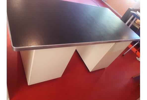 stalen bureau - 20230710_172958