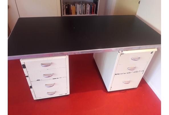 stalen bureau - 20230710_173032