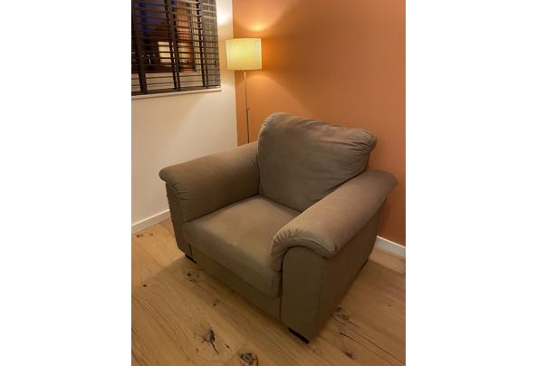 Ikea Tidafors stoel donkerbruin incl poef  - 9B1AFEE0-3810-4F69-BB99-C79110BCD2A9