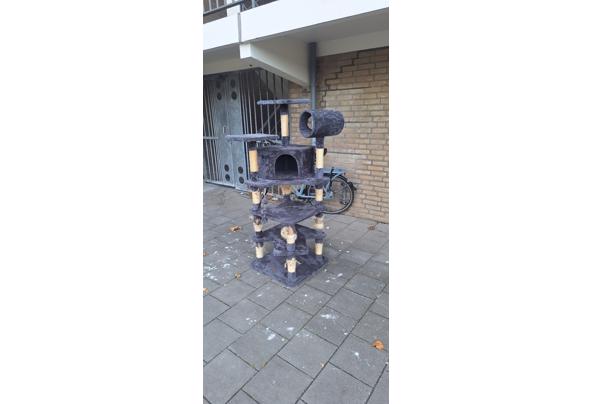 Grote kattenkrabpaal - fa28572b-8e5c-4ef6-afcf-7e394753f2da