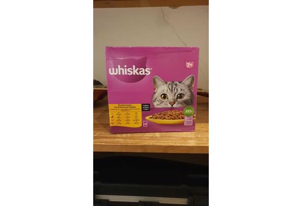 Whiskas natvoer 3x24 = 72 zakjes. - d325d33c-4bd7-4271-a75b-cd8847d79d55