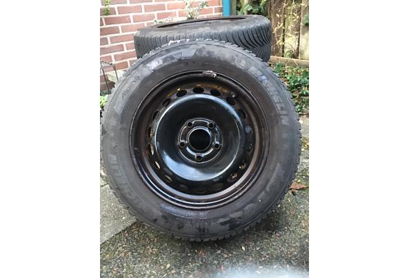 Set van 4 winterbanden met velgen - IMG_0783