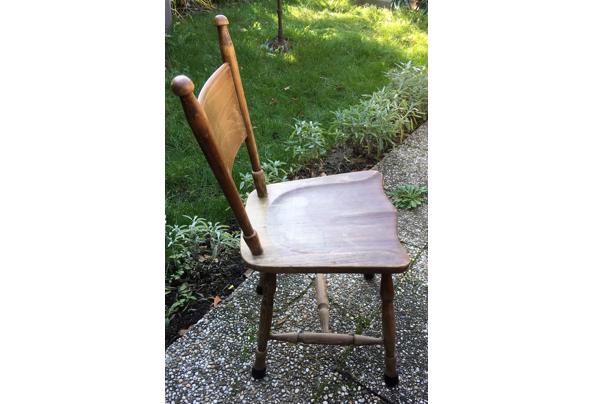 Tien Houten stoelen - STOEL-IMG_1073