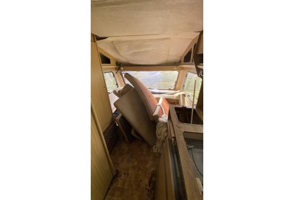 Gratis af te halen: Beyerland caravan - IMG_3063