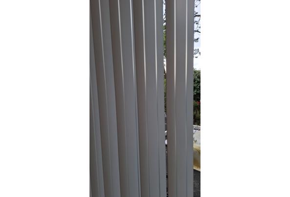 Verticale lamellen kleur wit op rail - 17789291004712150977248980894235