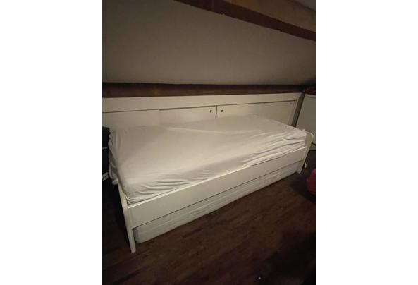 GRATIS eenpersoons bed frame 90x200 - E8CC7708-E581-4EA0-B232-98A1C3A6617C