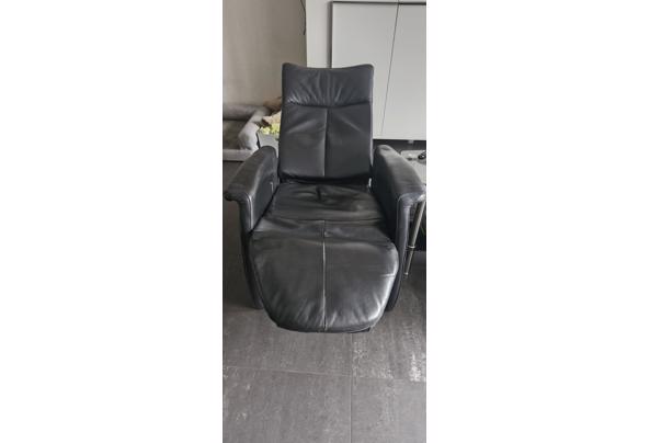 2 zwart leren relaxfauteuils - 20250518_113349_638832428245832447