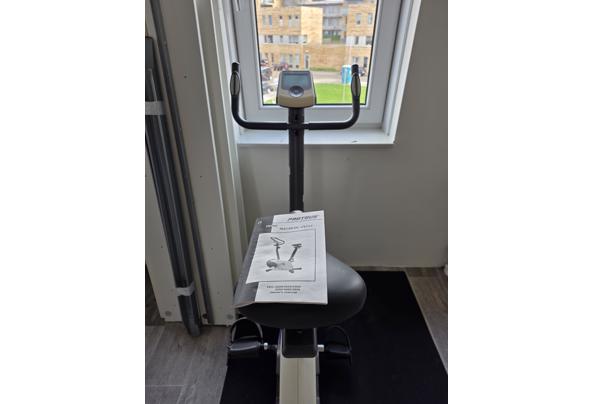 Hometrainer met mat - 20260325_144024