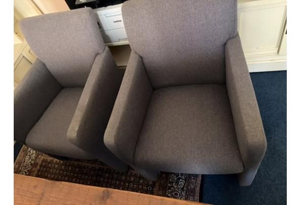 Mooie set van vier grijze stoffen eetkamerstoelen - 0943E142-01B2-4C84-9390-52F4D07EC75F_4_5005_c Mooie set van vier grijze stoffen eetkamerstoelen - 0943E142-01B2-4C84-9390-52F4D07EC75F_4_5005_c