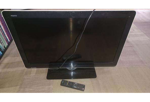 SHARP TV 32" Goede staat - 20251023_105856