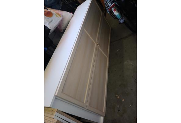 Billy kast met deuren - 20260111_160112