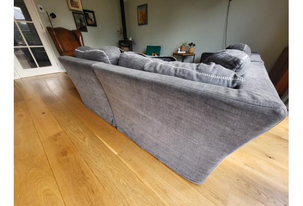 Prima onderhouden ruime blauwe  hoekbank - 20260414_075904