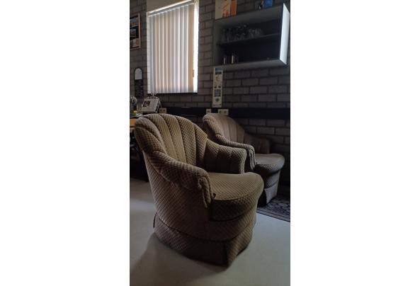 Bankje met 2 fauteuiltjes van stof - IMG20250901165542