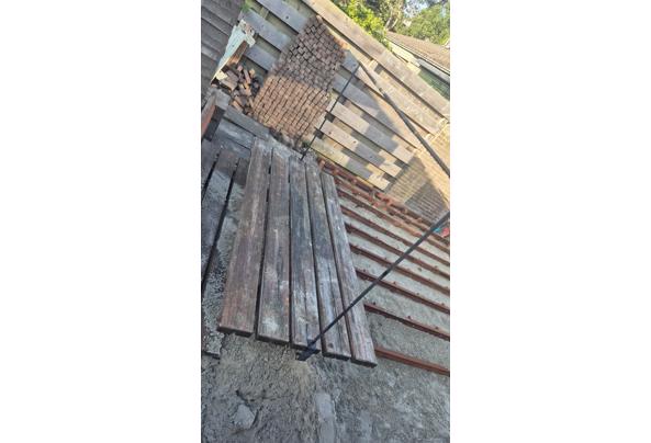 Tafel met bank - 17552377377932924255541131457507