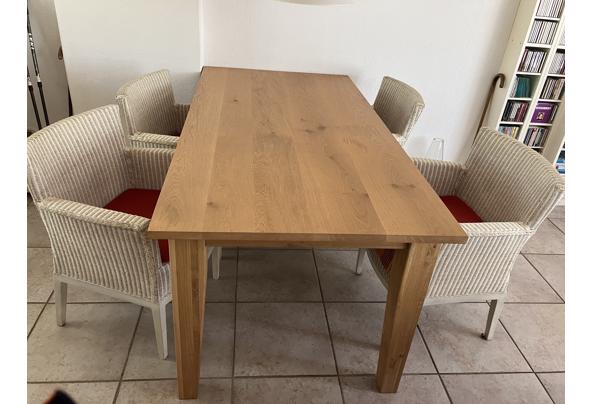 Jean des Bouvrie tafel met vier rieten stoelen - IMG_8692
