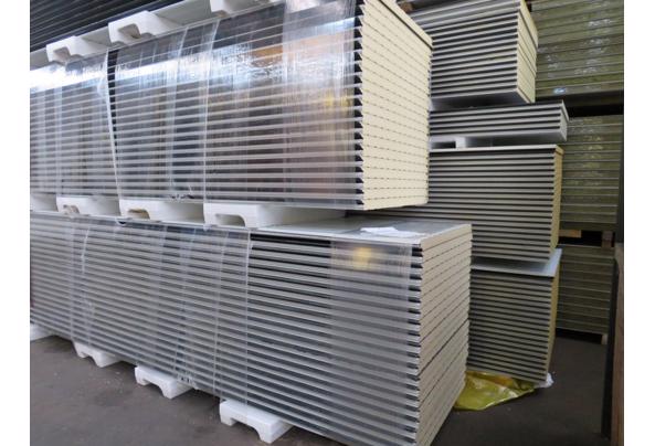 Nieuwe sandwichpanelen uit voorraad leverbaar - 4-5_638693535133023393