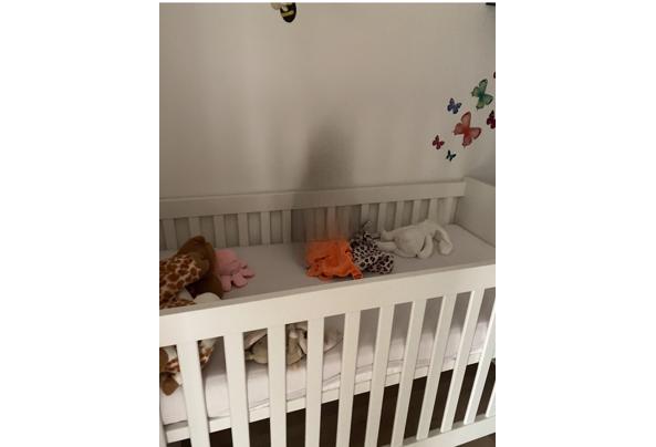 Peuterbed 3 standen - Screenshot_20260403_132146_Photos