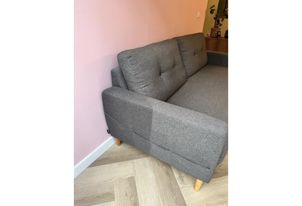 Grijze 3- zits bank  - IMG_0706