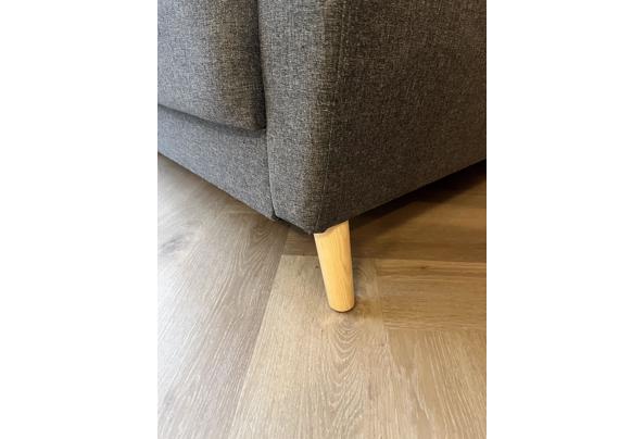 Grijze 3- zits bank  - IMG_0709