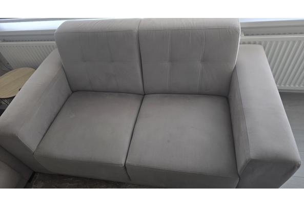 Gratis 2 en 3 zits banken - 20260808_084356