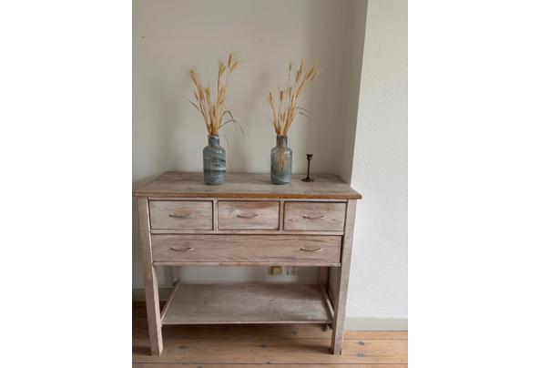 Eikenhouten dressoir - dbab2bd6-eca8-4173-a737-366f66dc3d5b