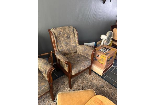 Klassieke 2 zitsbank met 3 fauteuils  - 2d1aae81-36c6-4389-ae41-a6a9689ce0b4