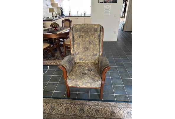 Klassieke 2 zitsbank met 3 fauteuils  - 855e4440-0d99-447c-ba61-79b60bd5db24