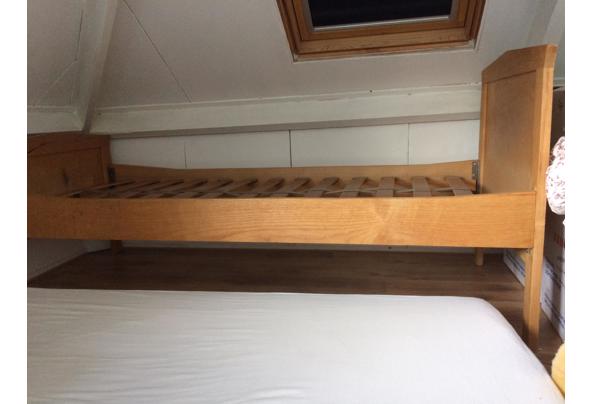 Mooi houten bed 1-persoons - 2227F01B-8026-4C4B-912F-52E75F4FD83D.jpeg