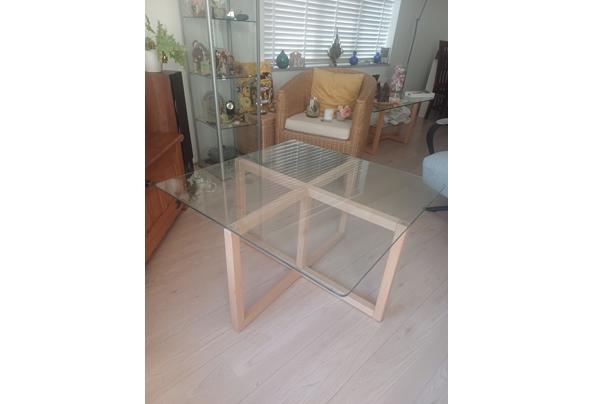 Wegen kleiner behuizing  overbodig geworden - vierkante-tafel