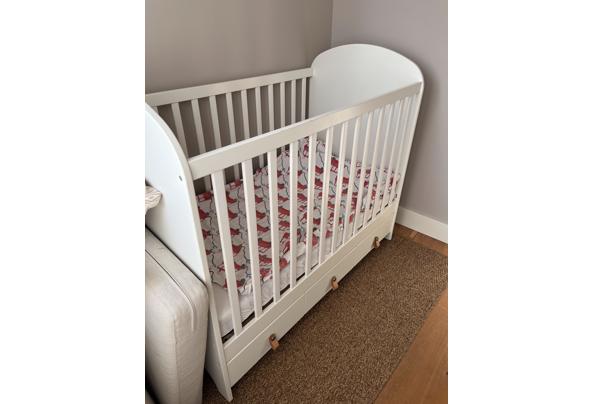 Babybed IKEA met lades - IMG_0298